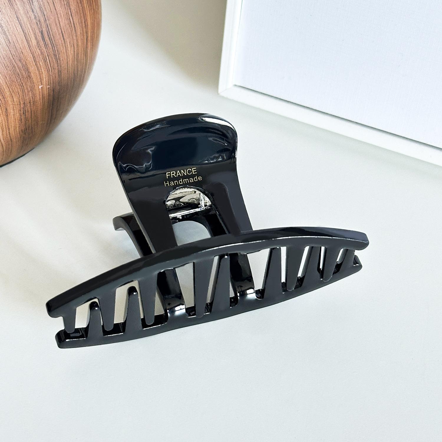 

Hair Handcrafted Elegant Claw Clip In Black Red And Blue For Highend Looks Fashion Black