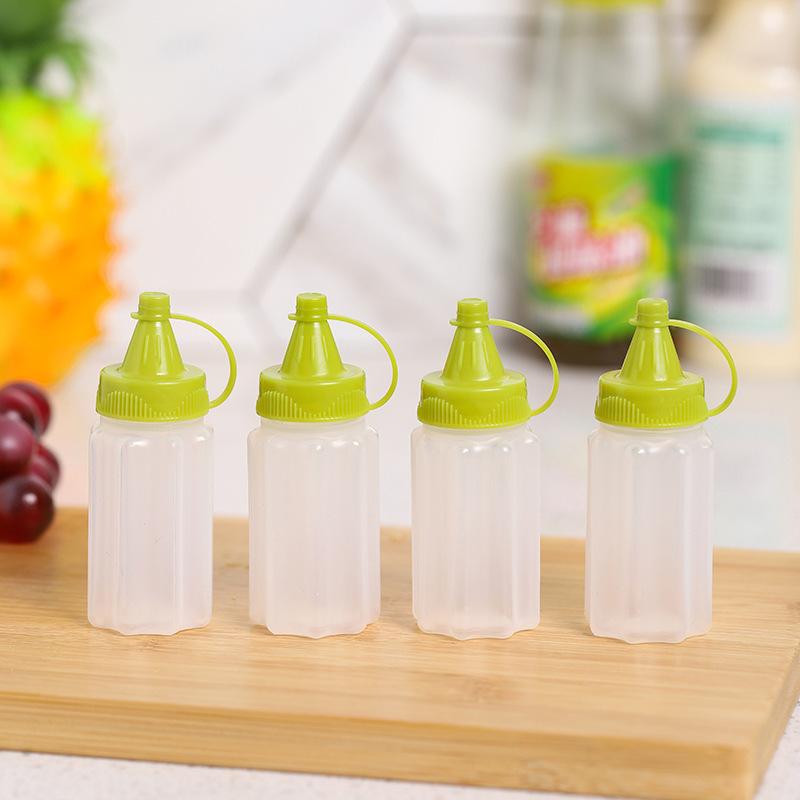 4Pcs Mini Plastic Sauce Squeeze Bottle Seasoning Box Salad Dressing Containers For Outdoor Barbecue Bento Lunch Box Accessories