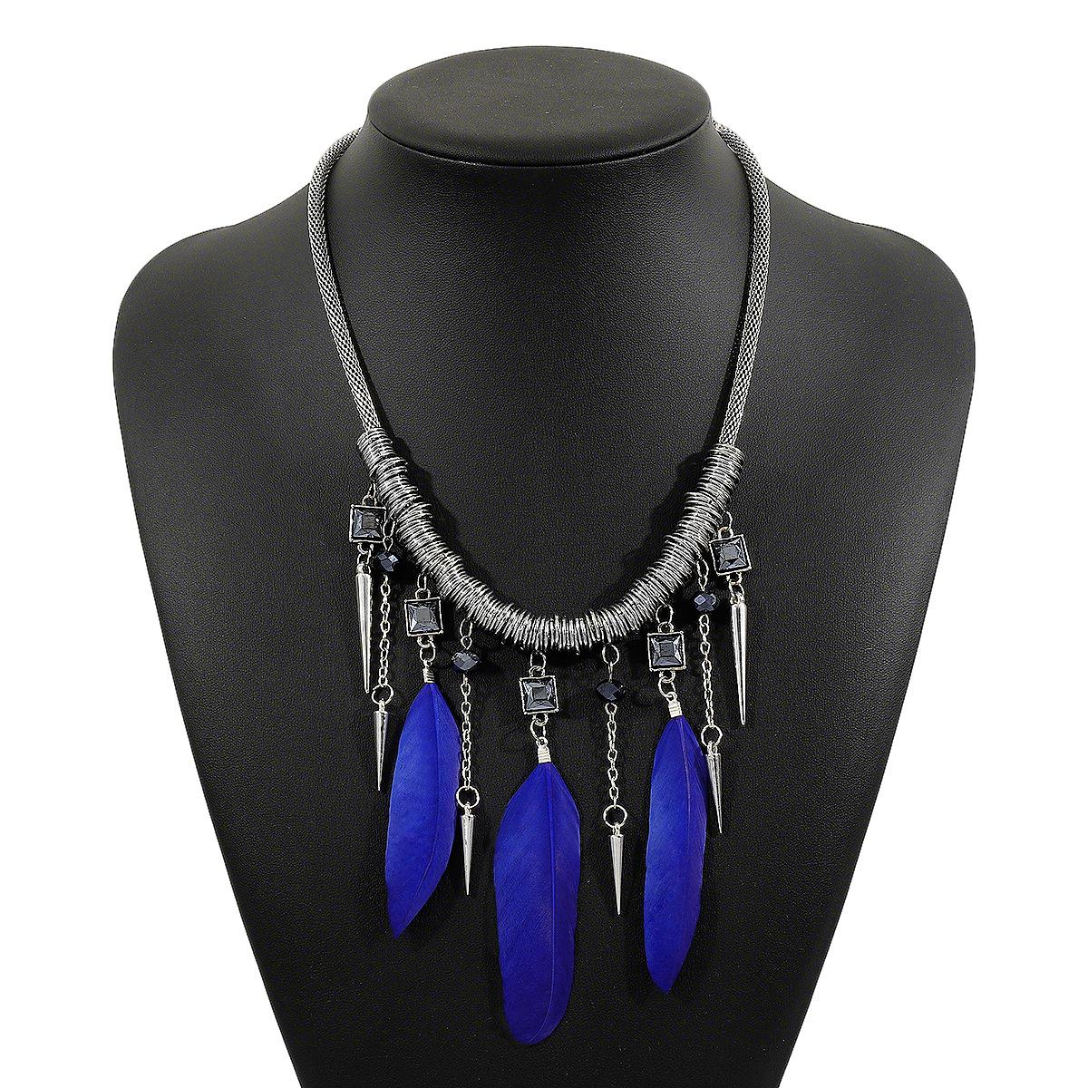 

Retro Alloy Feather Pendant, Collarbone Chain, Personalized Design, National Style, Temperament, Trend Necklace, Women