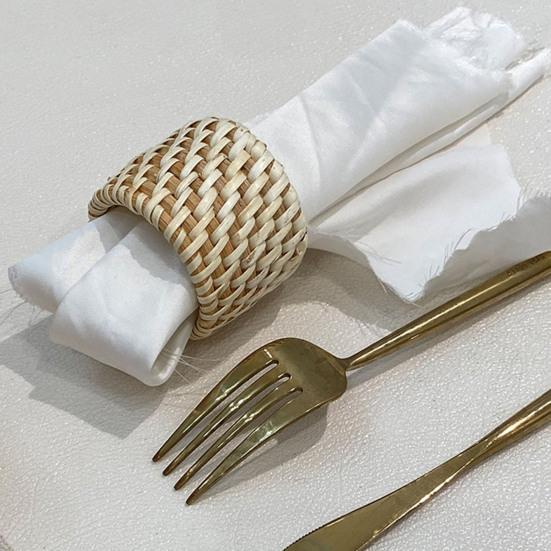 Rattan Woven Napkin Ring Handmade Rustic Napkin Ring Reusable Napkin Holder Table Decor for Wedding Party Everyday Use