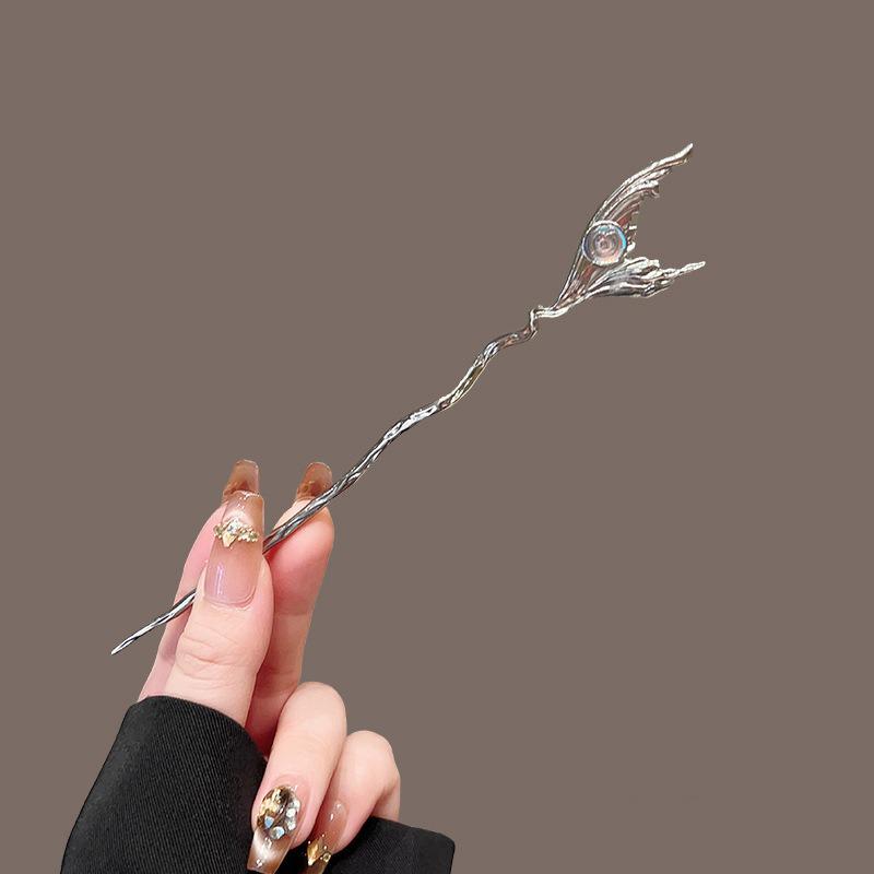 New Chinese Style Moonlight Stone Women's Alloy Hairpin with Unique Design Antique Butterfly Liquid Metal Premium Headpiece