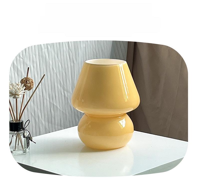 American Medieval Vintage Striped Glass Mushroom Table Lamp with USB - Retro Bedside Night Light