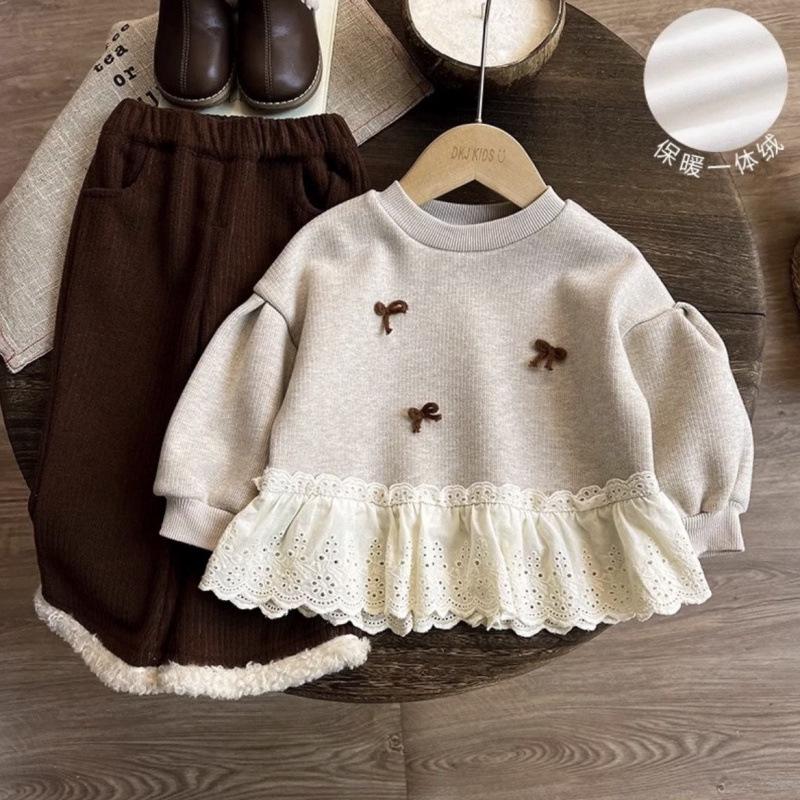 Fleecegefüttertes Sweatshirt im Waldstil mit Schleife für Mädchen – Niedliches und stylisches Lotusblatt-Spitzendesign für Herbst und Winter