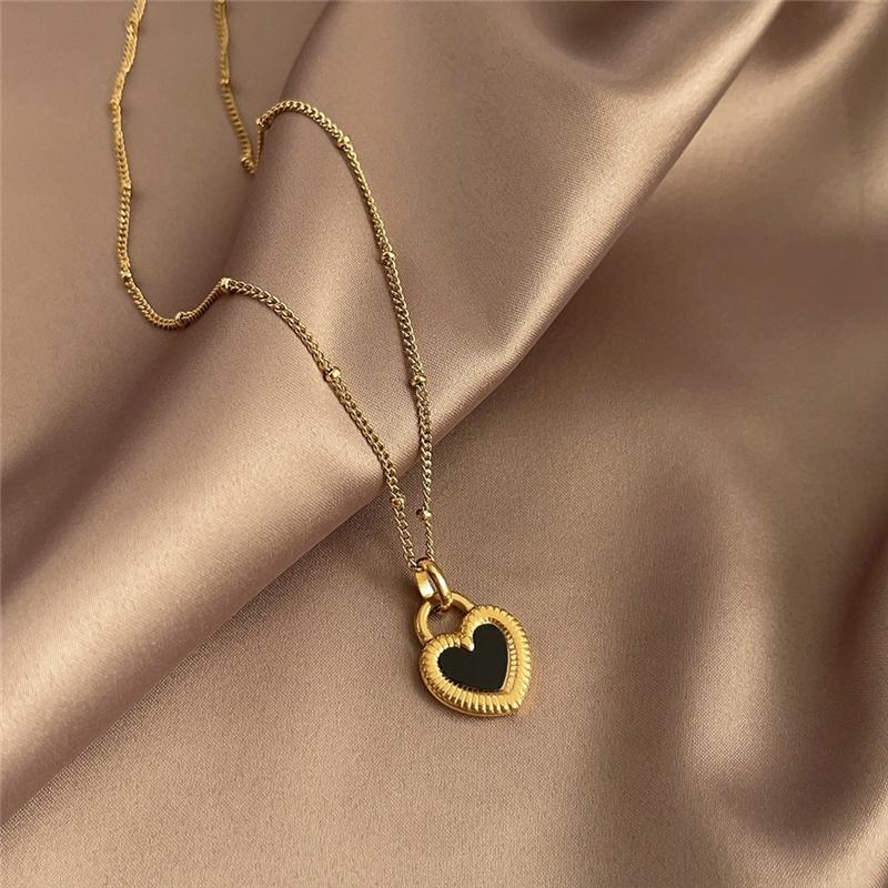 French Style Elegant Natural Pearl Heart Shape Women's All-Match Niche Light Luxury Snake Chain Sweater Chain Real Gold Plating