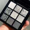 Black Swan Palette di ombretti a 9 colori Smokey Punk Style Grigio chiaro Argento scuro Trucco ombretto perlato e luccicante