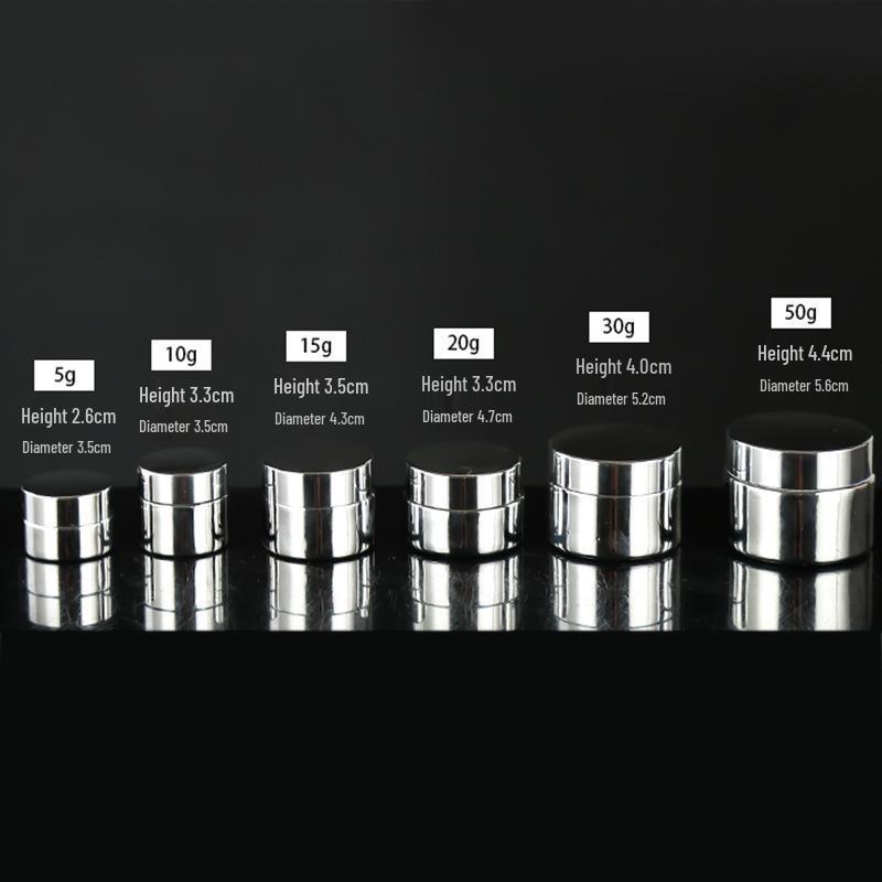 

Косметическая банка с гальваническим серебряным покрытием: Диспенсер для герметичного, светонепроницаемого крема и крема для глаз 10g; silver; heat-resistant glass