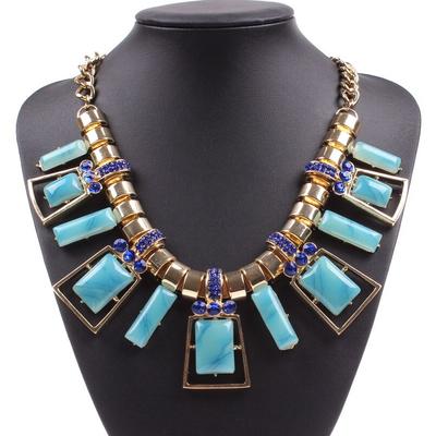 Fashion Crystal Square Resin Elegant Party Women Gold Necklace for Ladies
