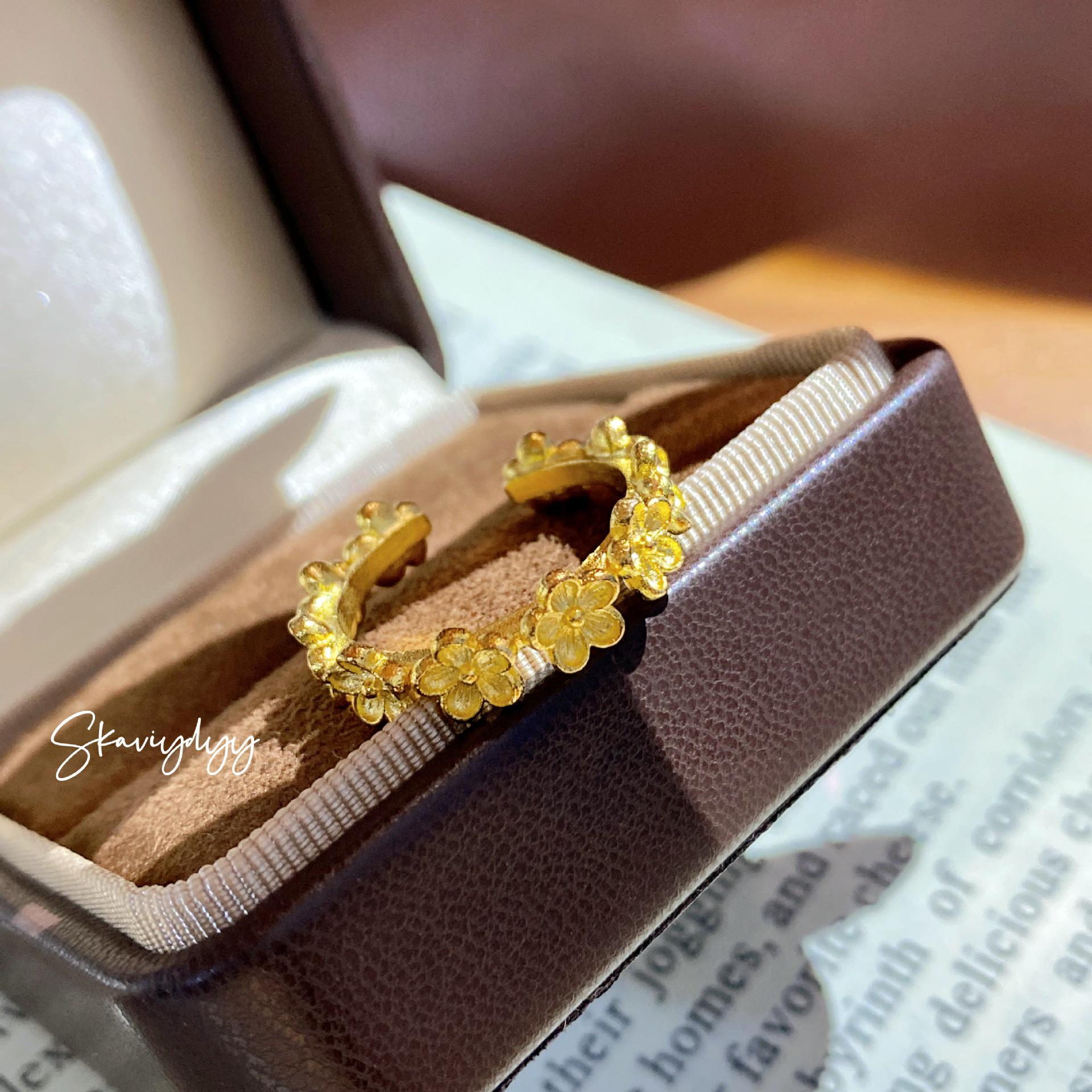 Laurel Goddess Vintage Diamond-Inlaid Flower Ring for Women