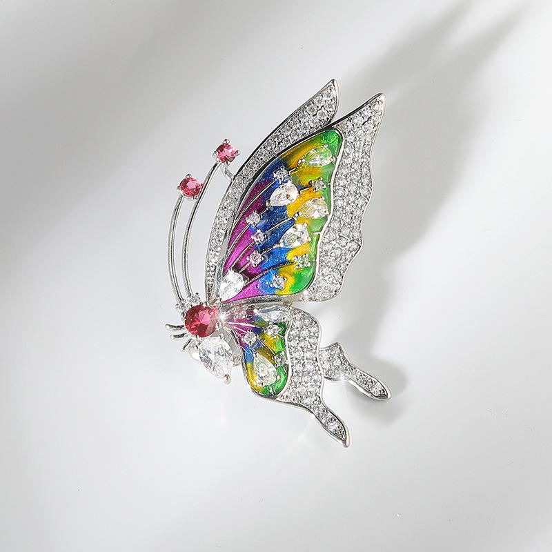 Exquisite Enamel Butterfly Brooch with Rhinestones – Elegant Insect Pin Accessory