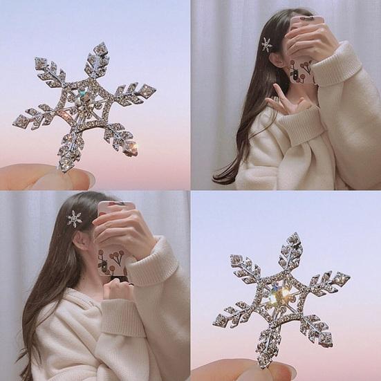 Hair Clip Stylish Hairpin Sparkling Snowflake Design Women Girls Daily Wear Hair Clamp Weddings Christmas Ornaments
