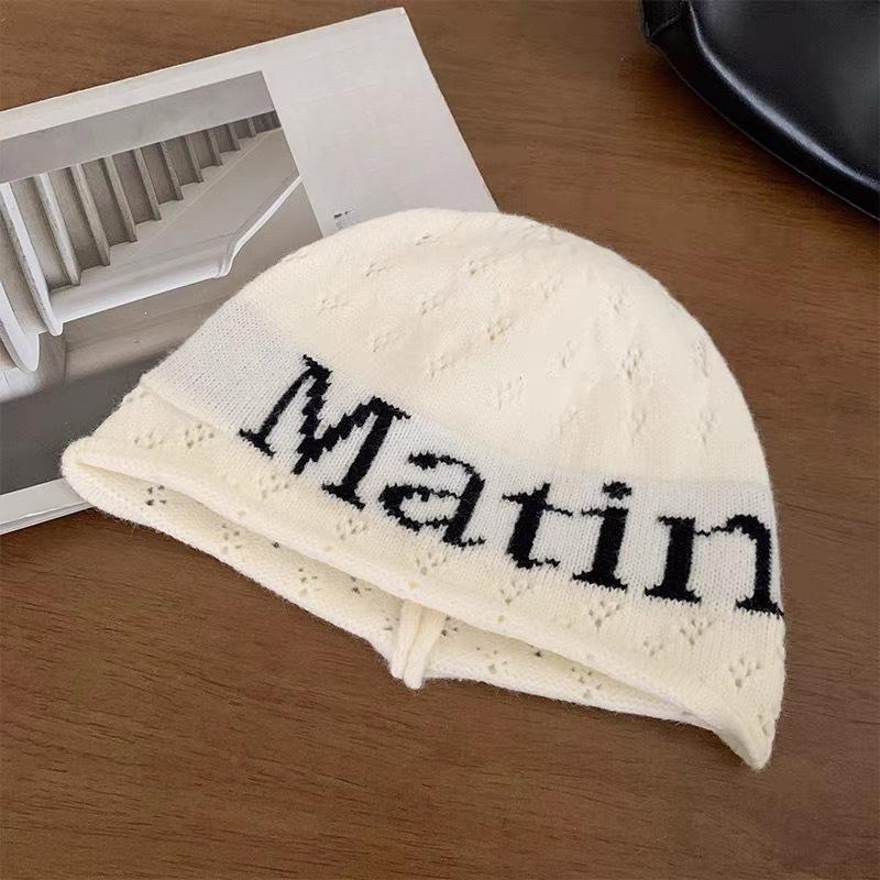 

Корейская версия шерстяной шапки с жаккардовыми буквами на осень и зиму, мужская и женская, нишевая, индивидуальная, уличная, теплая, от холода, модная вязаная шапка M（56-58cm）