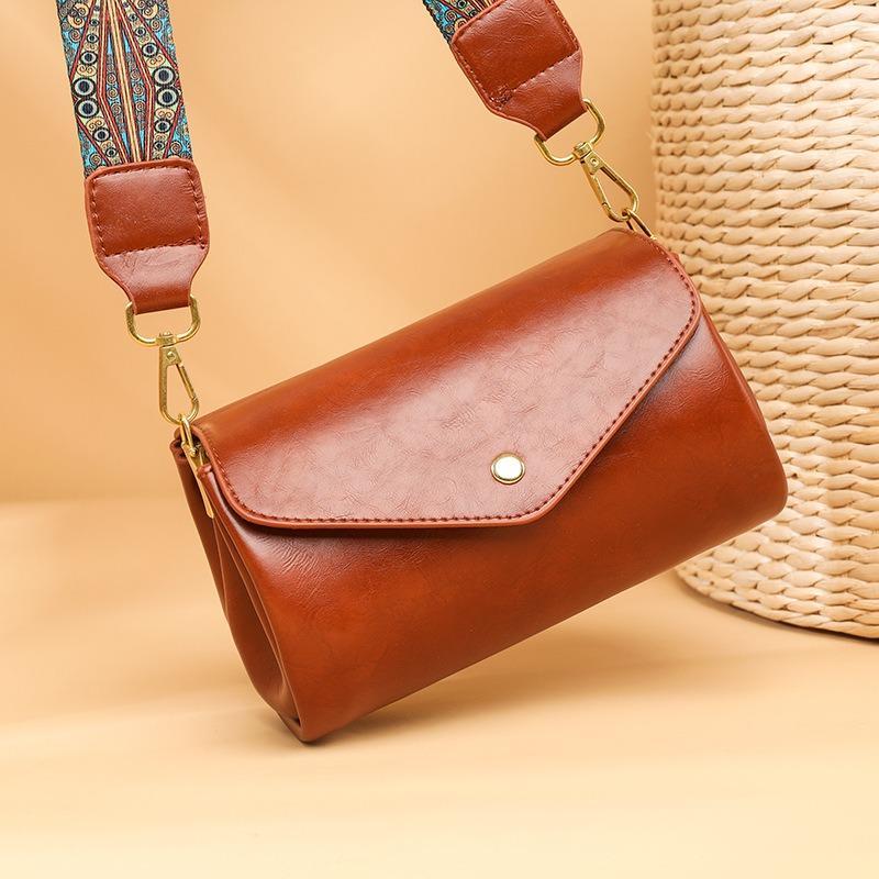 New Women's Messenger Bag Fashionable Multi-compartment Cylindrical Bag Soft Leather Texture Large Capacity Light Casual Shoulder Bag