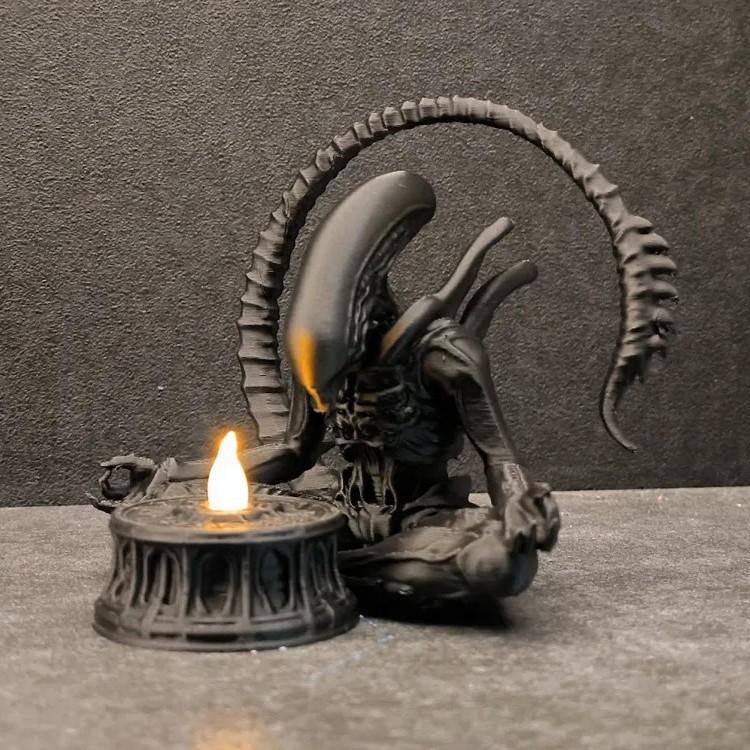Alien-shaped Desktop Ornament, 3D Printed, Creative Desktop Decoration, Birthday Gift