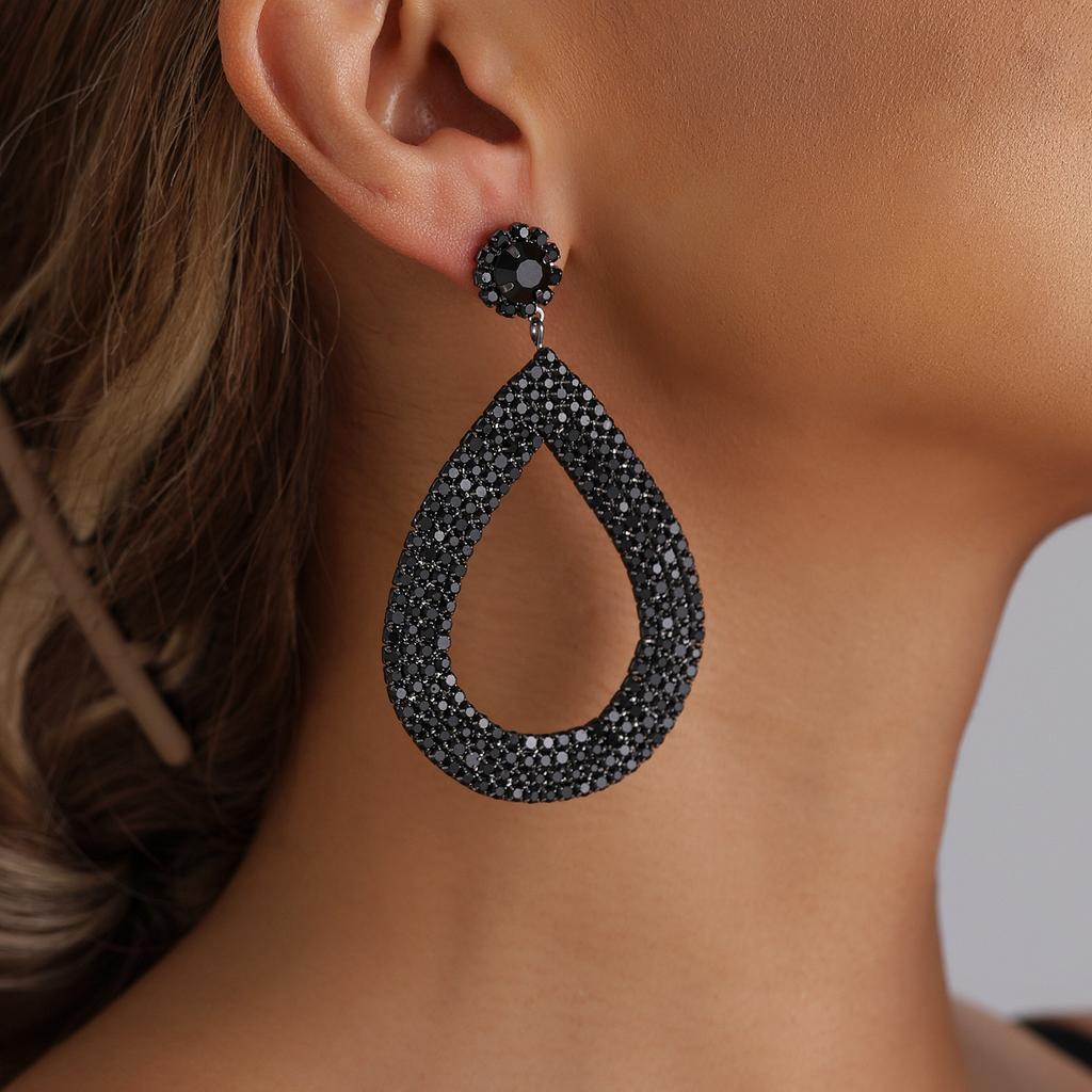 Dark Sexy Spice Girl Wind Earrings Earrings Light Luxury Temperament Versatile Exaggerated Diamond Earrings
