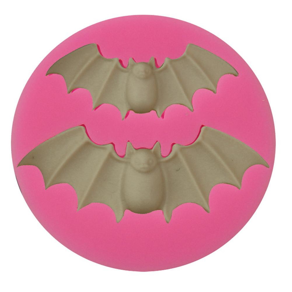 

Halloween Bat Terrible Style Liquid DIY Silica Gel Baking Tool for Fondant Cake 5.5*5.5*0.7CM#0