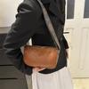 Niche Design Versatile Wide Shoulder Strap Messenger Bag Women's New Retro Fashion Shoulder Pillow Bag