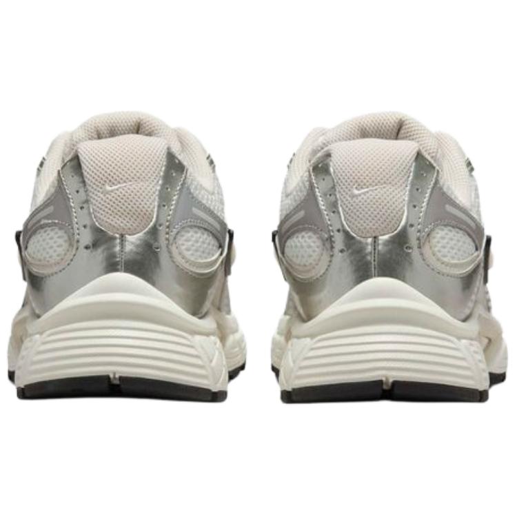 Nike V5 RNR Summit White Light Orewood Women Sneakers Cream Sail Black HQ7901-104