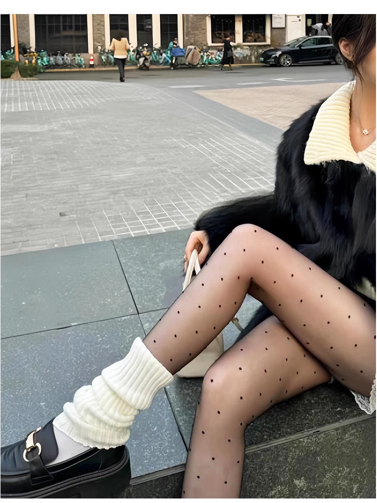 Polka Dot Black Fleece-Lined Fishnet Tights for Women – Double-Layer, See-Through Leggings for Autumn and Winter.