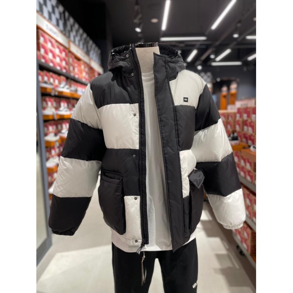 

Vans [Vans] Пуховик унисекс из зимней коллекции с нашивками, черный VN0A7YIUBLK