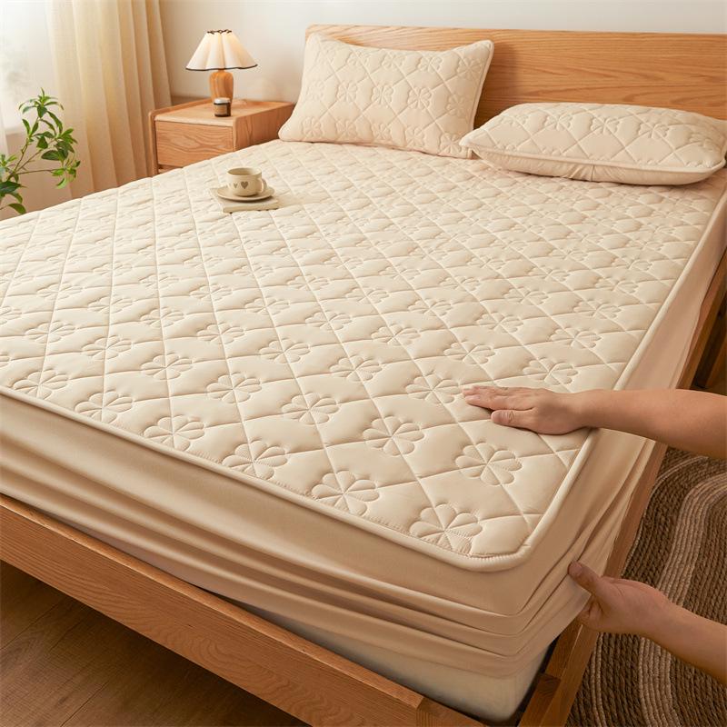 Class A Waterproof Quilted Mattress Protector - Double Bed, Breathable & Anti-Wetting Bedspread