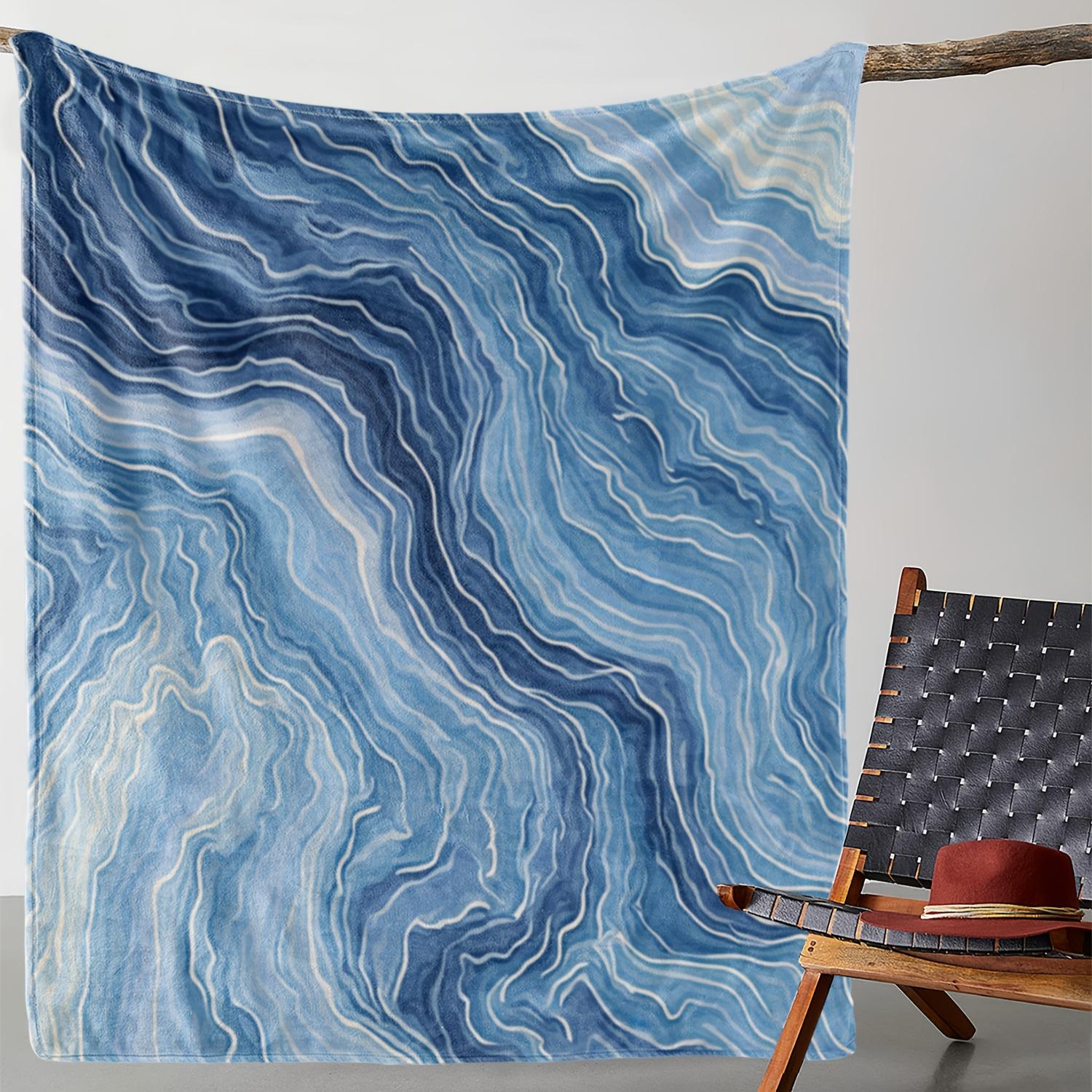 

1 Flannel Blanket, Blue Wave Pattern 2D Printed Throw - Soft & Cozy for Sofa, Bedroom Couch Car Office Camping Travel Gift All-S 75x90cm28x35in