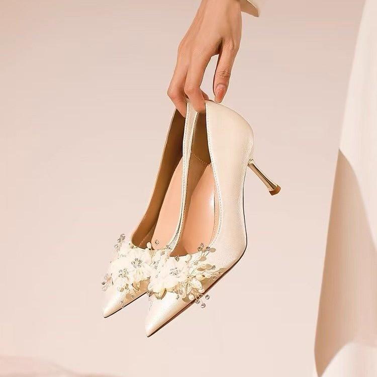 Leisure Classic Pumps for Women Wedding Slip on Thin High Heels Pointed Toe Women Shoes Flower Crystal Bling Summer Sandals