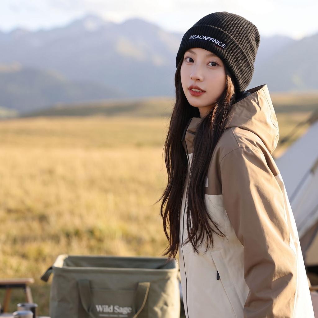Knitted wool hat autumn and winter new thermal climbing hat western Sichuan travel bag head cold hat autumn and winter