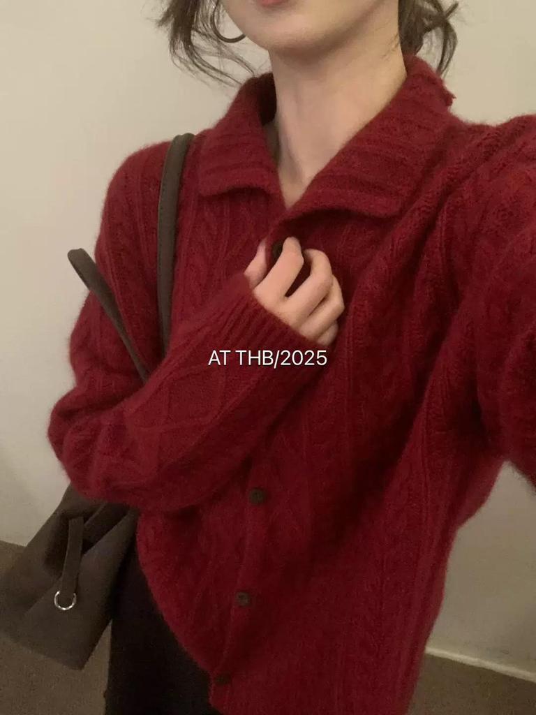 2025 Autumn/Winter Women's Versatile Lapel Cable Knit Wool Cardigan - Loose Slimming Fit Sweater