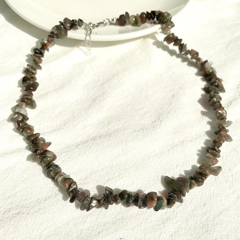 Natural Healing Stones Gravel Beads Short Necklace Female Jewelry Gravel Choker Necklace Holiday Party Necklace for Girl