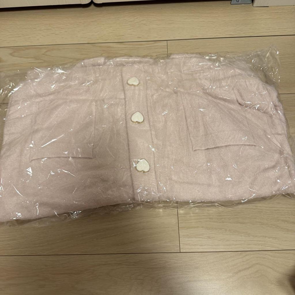 [USED] Gelato Pique LE SSERAFIM Cardigan in Pink