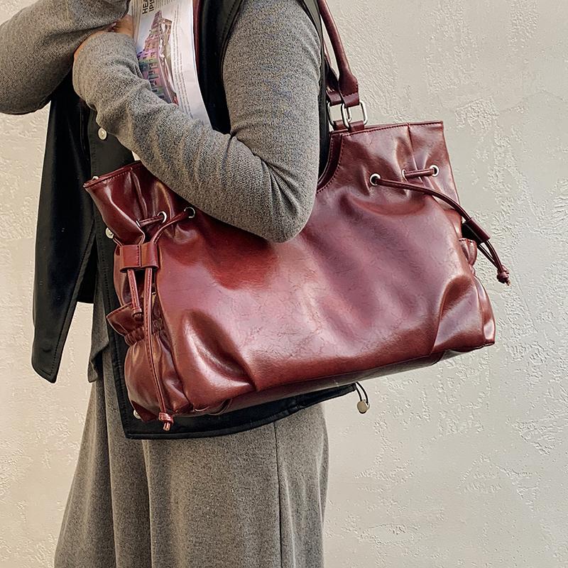 Large Capacity PU Tote Bag Women Fashion Shoulder Bag With Drawstring Detail Soft Texture Handbag Everyday Use