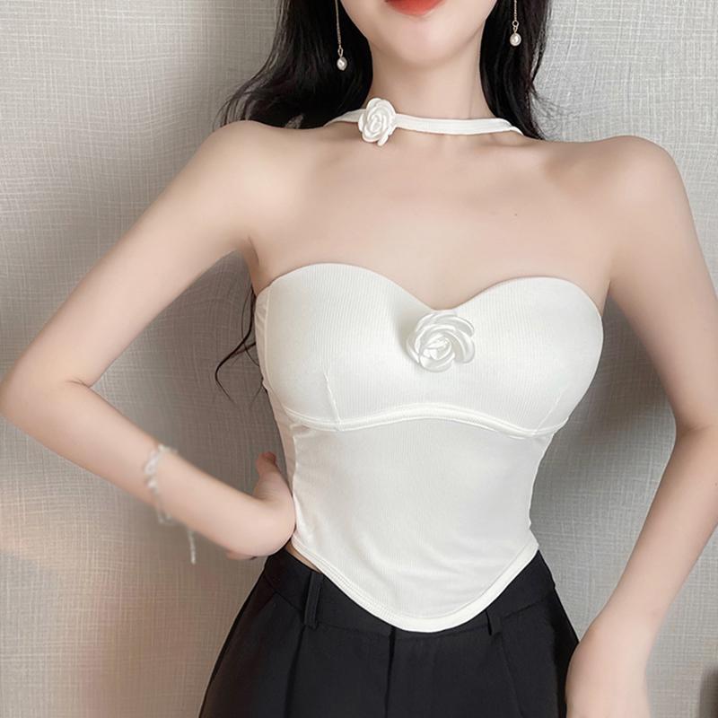 

Женский тонкий вязаный жилет без бретелек с воротником-халтершейком и объемным цветочным укороченным топом One Size белый