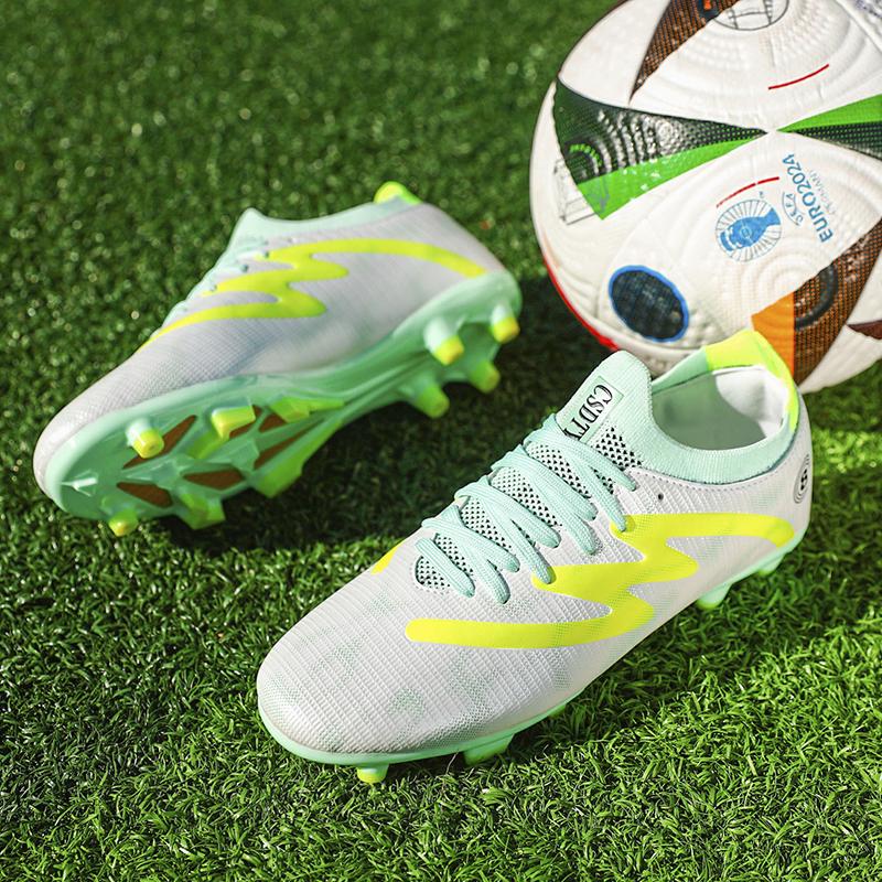 32-45 Men's Large Size Football Shoes Kids Low Top Short Nail Outdoor Anti-slip Football Boots