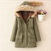 Cappotto di Cotone Slimming con Cappuccio in Eco-pelliccia Stile Europeo & Americano Autunno/Inverno 2025