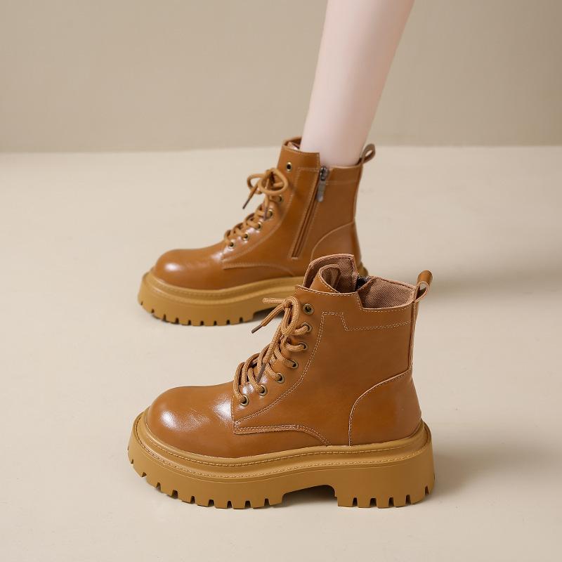 French super fire Martin boots women's 2024 new fashionable versatile small thick-soled retro niche British style short boots