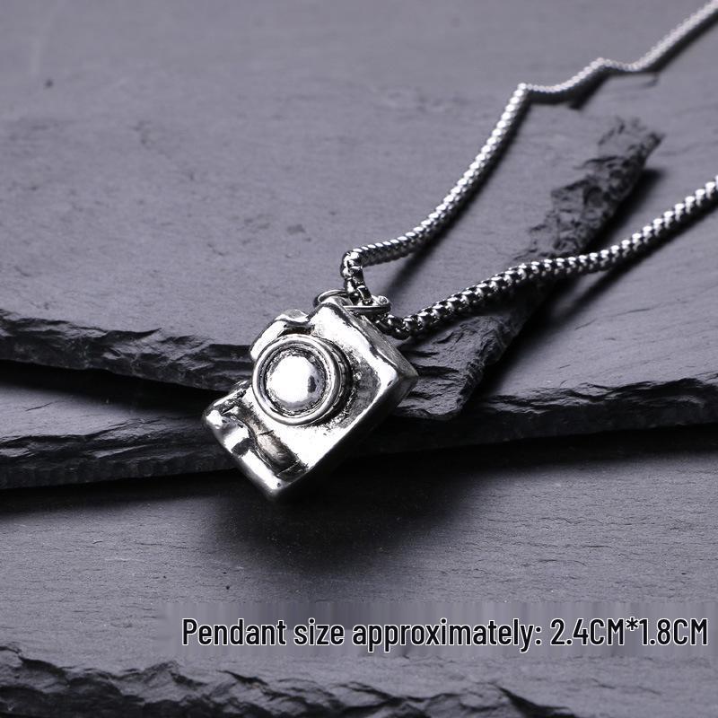 

Винтажная подвеска в виде камеры, мужская титановая стальная цепочка - Японский и корейский холодный стиль