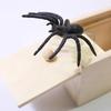 Caixa de susto engraçada de aranha de truque Caixa escondida de madeira Caixa de susto de madeira de qualidade Jogo divertido Brincadeira Truque Amigo Brinquedos de escritório
