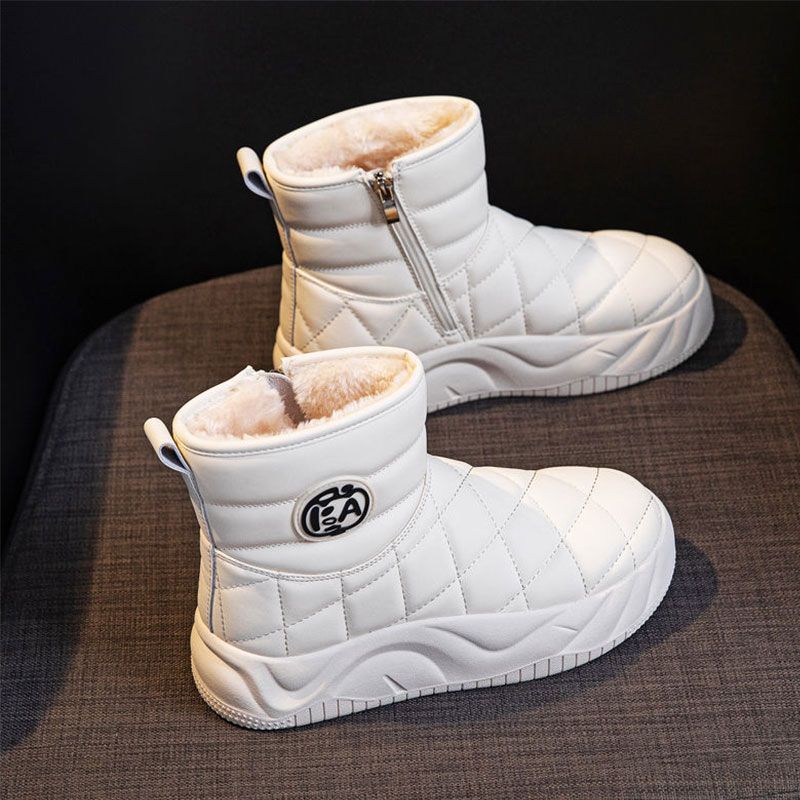 Snow cotton women's 2025 new bread winter versatile velvet thickened short boots waterproof and non-slip Northeast cotton shoes