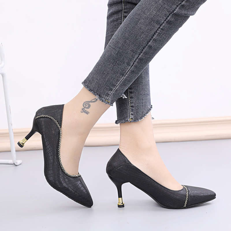 French high heels women's spring and autumn 2025 new popular stiletto single shoes pointed work shoes black professional leather shoes