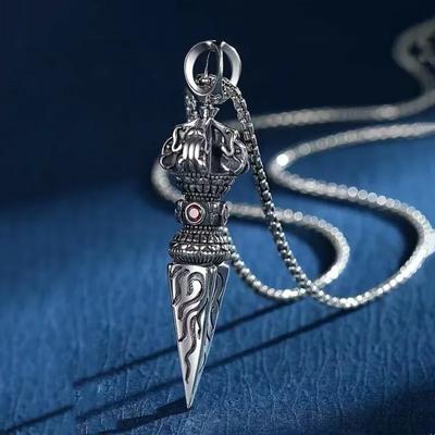 Collier Pendentif Vajra Exorciste Bouddhiste Rétro Mode Religieux Amulette Porte-Bonheur Bijoux Richesse pour Hommes