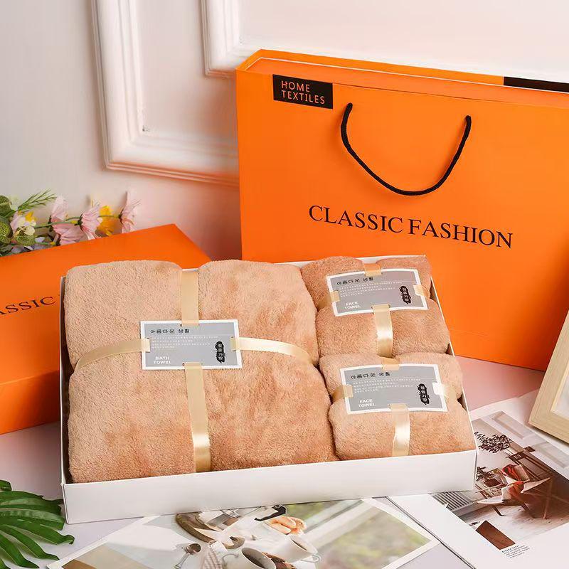 High-Density Coral Fleece Bath Towel Set: Three-Piece Wedding Souvenir Gift Box