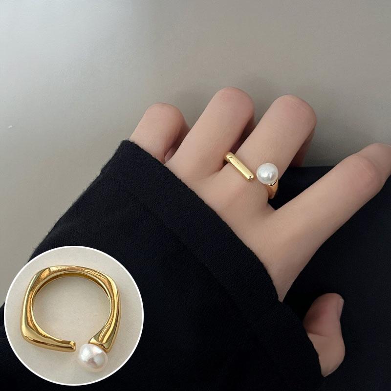 Korean S925 Silver Cross Military Flower Ring: Retro, Adjustable, Fashionable Hip-Hop Index Finger Design for Women.