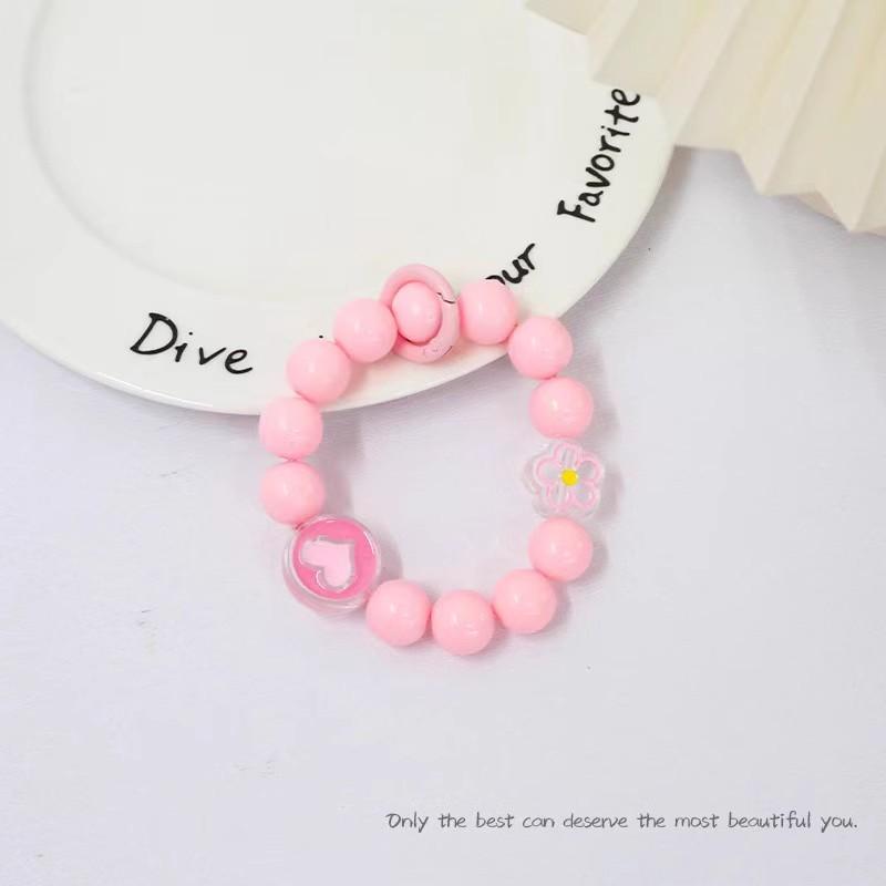Bead hand rope bracelet acrylic love mobile phone case pendant pendant color green bracelet delivery guarantee digital