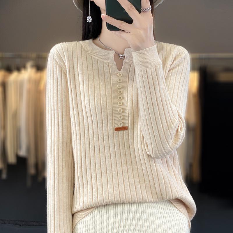 2023 Autumn Women's Slim Fit Long Sleeve Button Knit Pullover with Round Neck