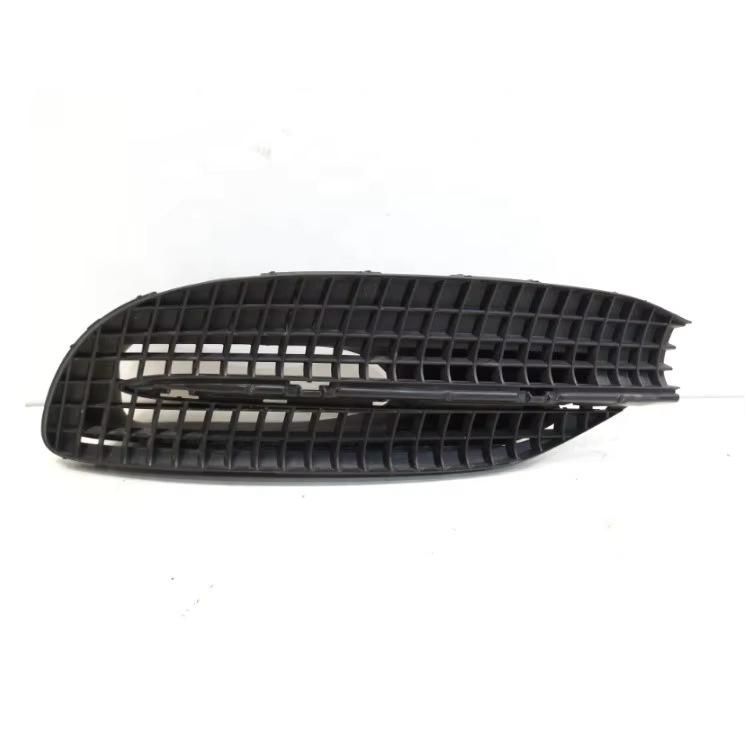 Grilă Inferioară Bara de Protecție pentru Maybach Clasa S W222 (2014-2019) Modele #2228854100, #2228856400.