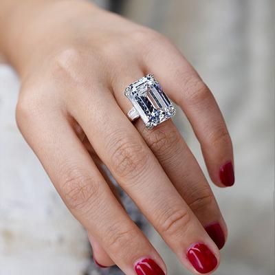 Huitan Simple Shiny Big Rectangle Zircon Women Rings White/Pink Stones Available Bridal Wedding Ring Top Quality Noble Lady Ring