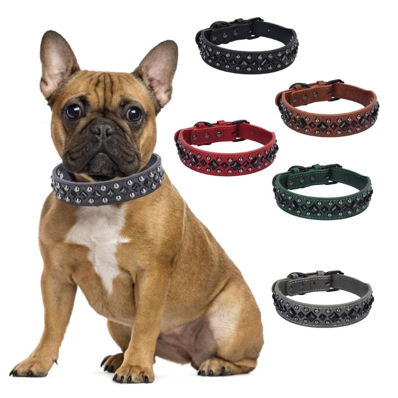 Stili Pelle Collare per Animali Domestici Morbido Comodo Collare per Cani Regolabile Borchie Collare per Indossare Comodamente