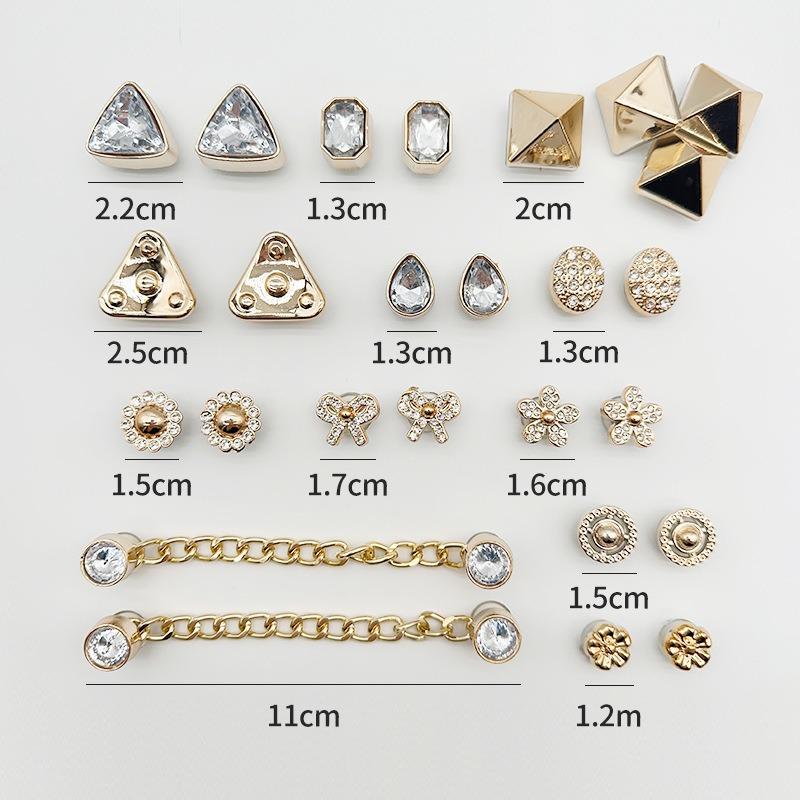Luxury Designer Shoe Charm for Crocs DIY Vintage Metal Rhinestones Shoe Decoration Buckle for Croc Charms Hole Shoes Accessorie