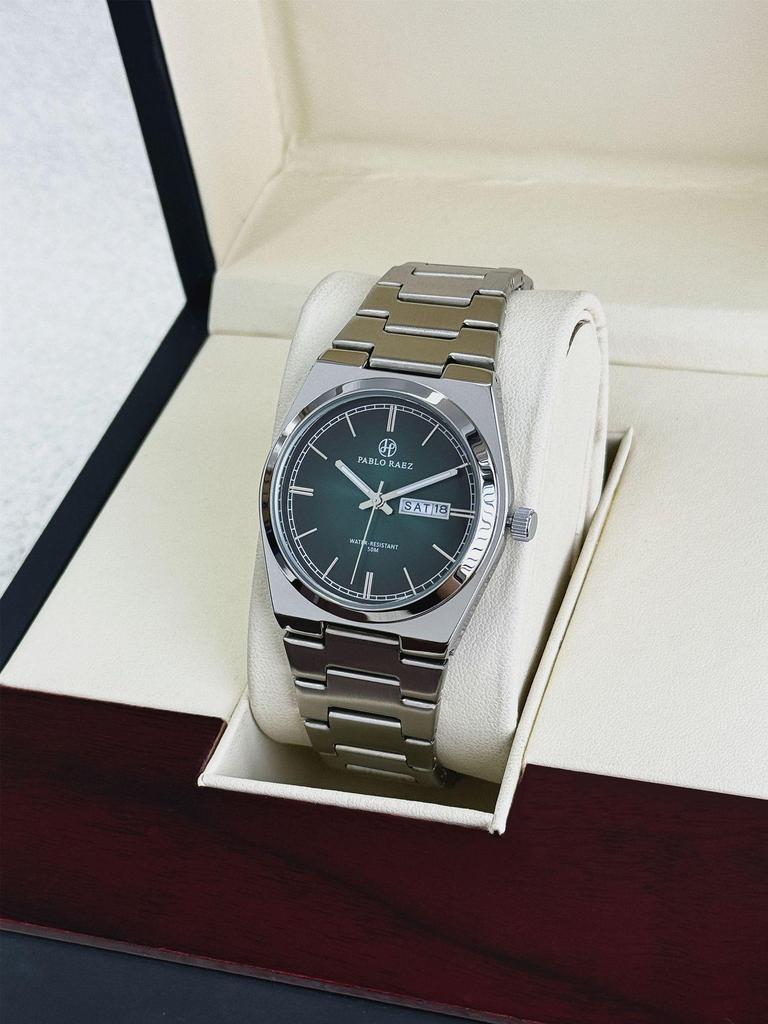 PABLO RAEZ Steel Band Men's Wristwatch with Double Calendar and Butterfly Buckle - Stylish & Trending Casual Business Watch
