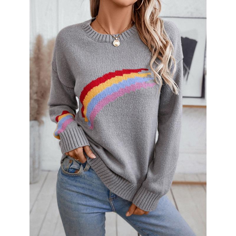 Женский осенне-зимний трикотаж в радужную полоску — фото 6